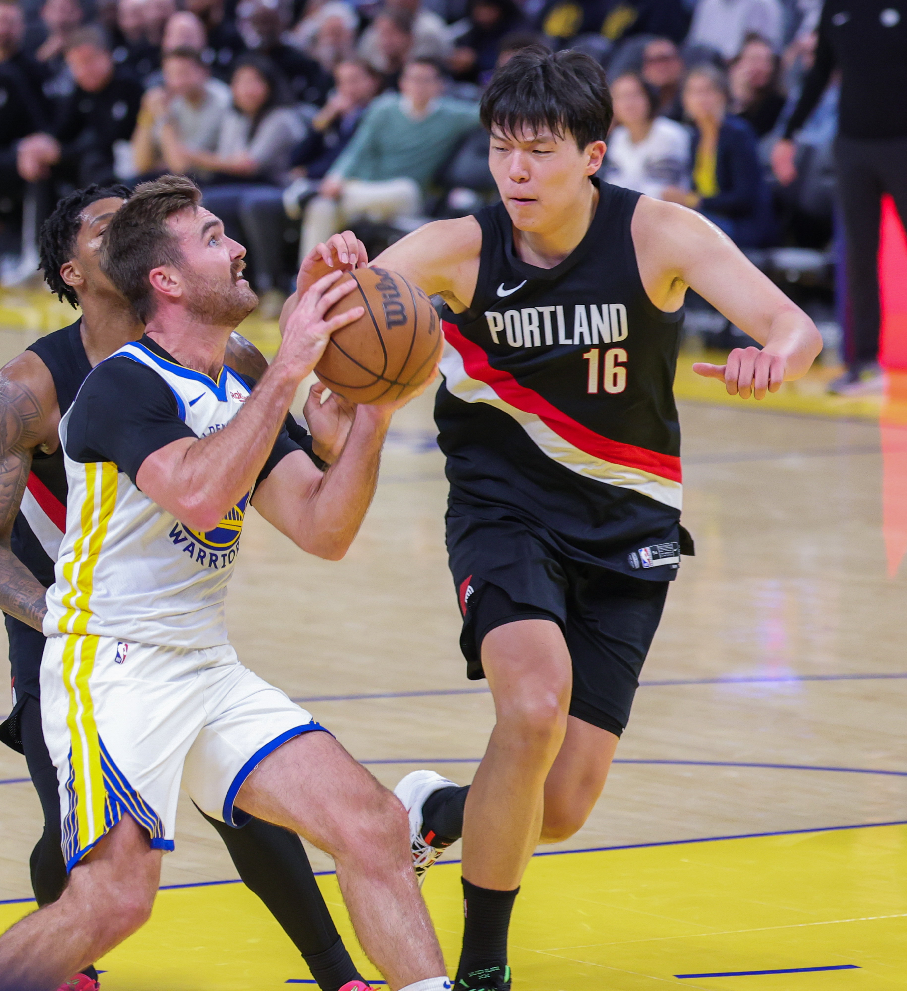 lol皮肤购买-关键时刻NBA总决赛传出新动向；金州勇士再遭质疑；管理层表态——信心回归；年轻球员得到机会的简单介绍