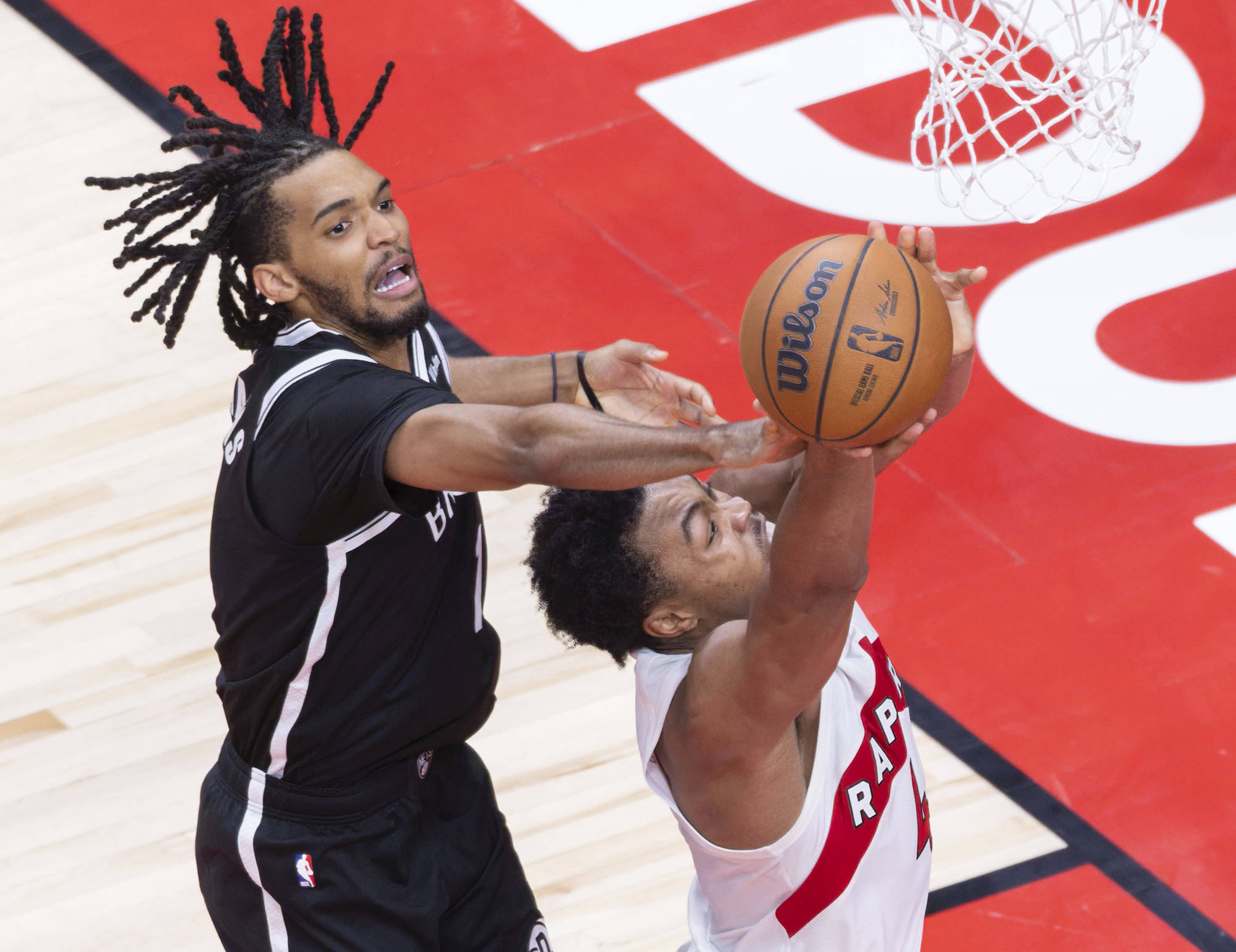 lol皮肤购买-赛地聚焦——NBA总决赛关键时刻热度飙升，多伦多猛龙防线松动，信心回归，训练强度明显提升