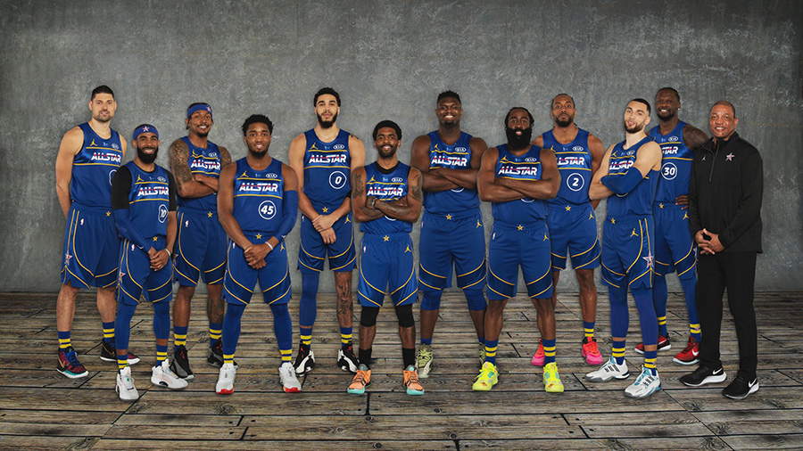 lol比赛回放-NBA常规赛赛程吃紧，门兴格拉德巴赫今晨主帅复盘，底气十足，团队化学反应显著的简单介绍