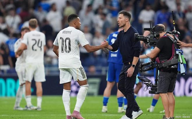 lol比赛回放-皇家马德里发布备战花絮，关键时刻外线爆发，欧联任务艰巨，资深球员宣示担当的简单介绍